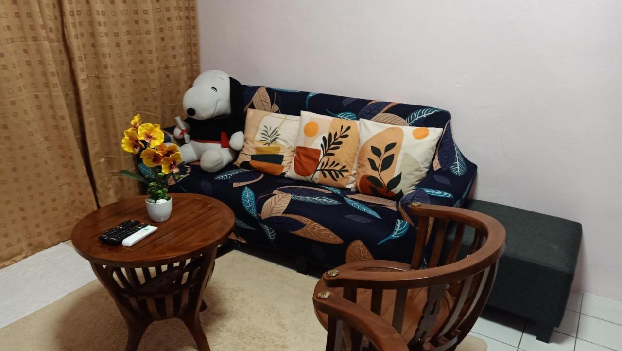 Snoopy Homestay Two Bedroom บาตู ปาฮัท ภายนอก รูปภาพ